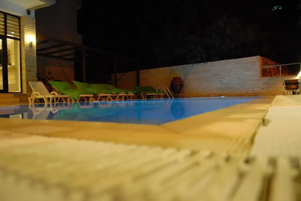 Koz Eliba Hotel Çeşme 2*,