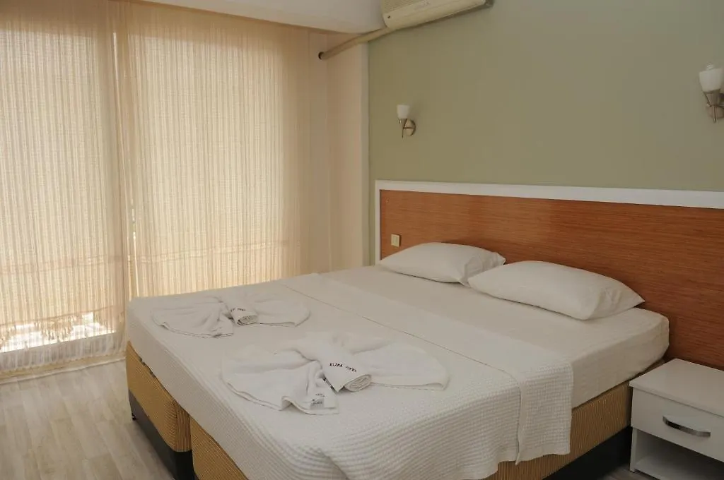 Koz Eliba Hotel Çeşme